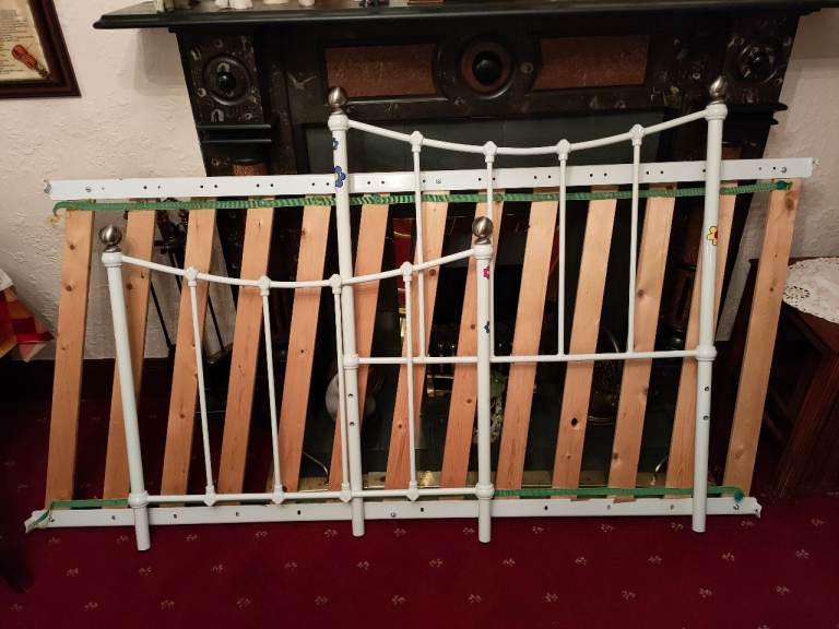 Single white metal bedframe plus mattress 