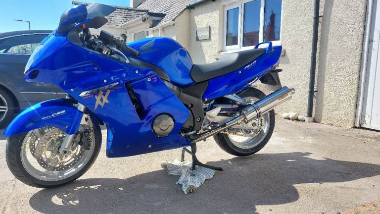 Honda CBR 1100XX Super Blackbird 2003, 