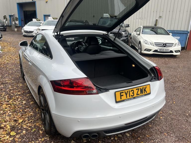 AUDI TT 2.0 TDI Black Edition 2013