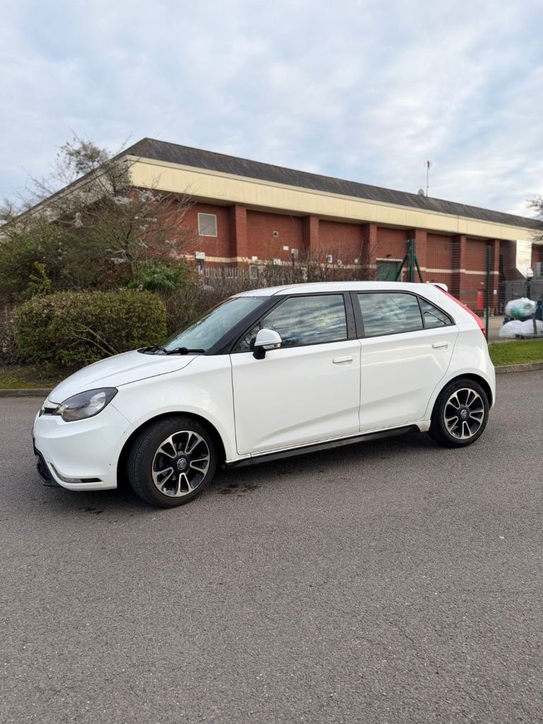 2018 MG 3 3 STYLE LUX VTI-TECH