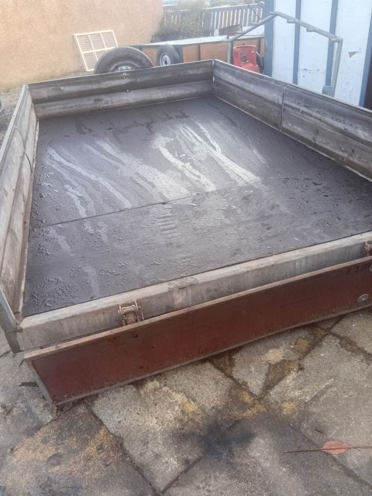 TRAILER FULLY GALVINIZED WAP GERMAN MAKE  9FT X 5FT WITH REMOVABLE FRAME AND COVER