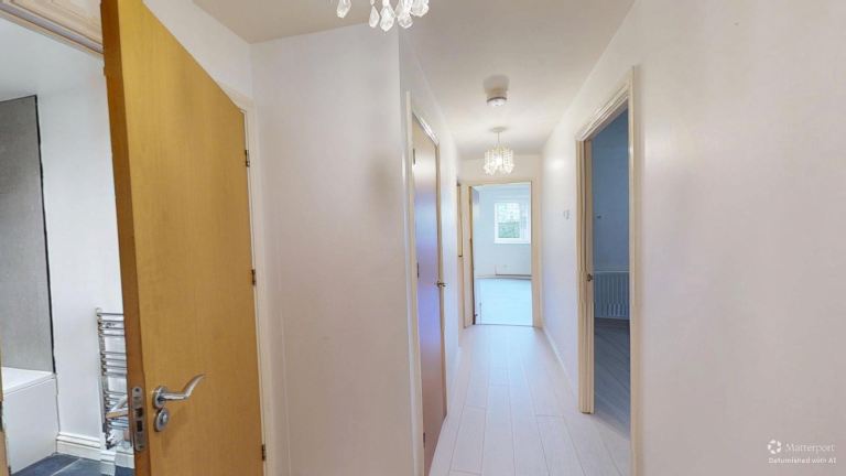 2 bedroom with 2 bathroom flat for rent in RM17