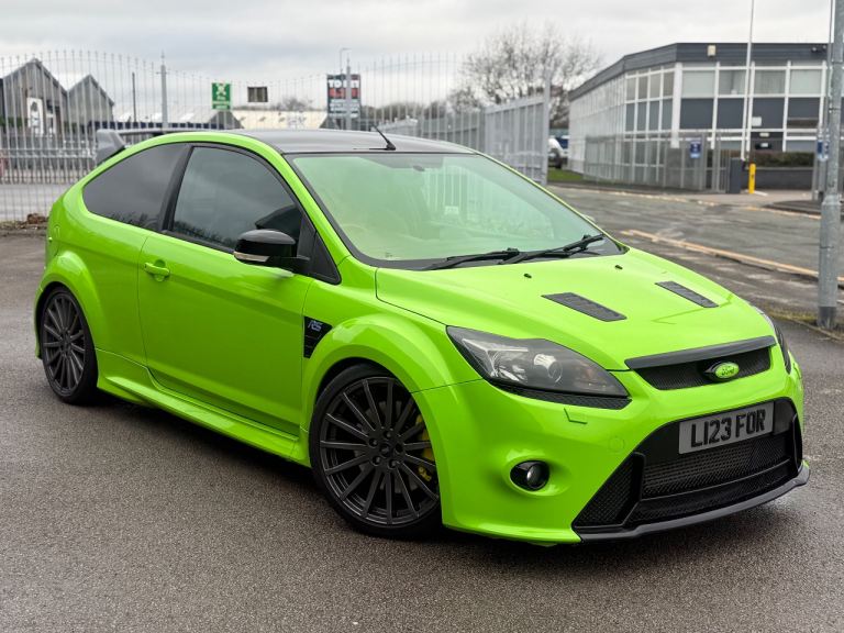 Ford Focus RS MK2 Replica 