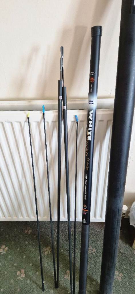 WHITE knuckle carp margin 6m pole