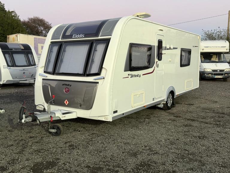 2015 ELDDIS AFFINTY 540 4 BERTH FIXED BED MOTOR MOVER 