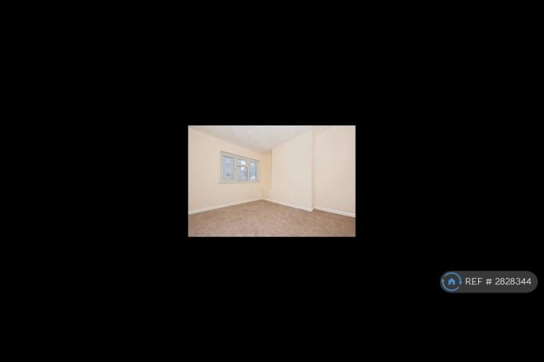 2 bedroom house in Wellington St, Gravesend, DA12 (2 bed) (#2828344)