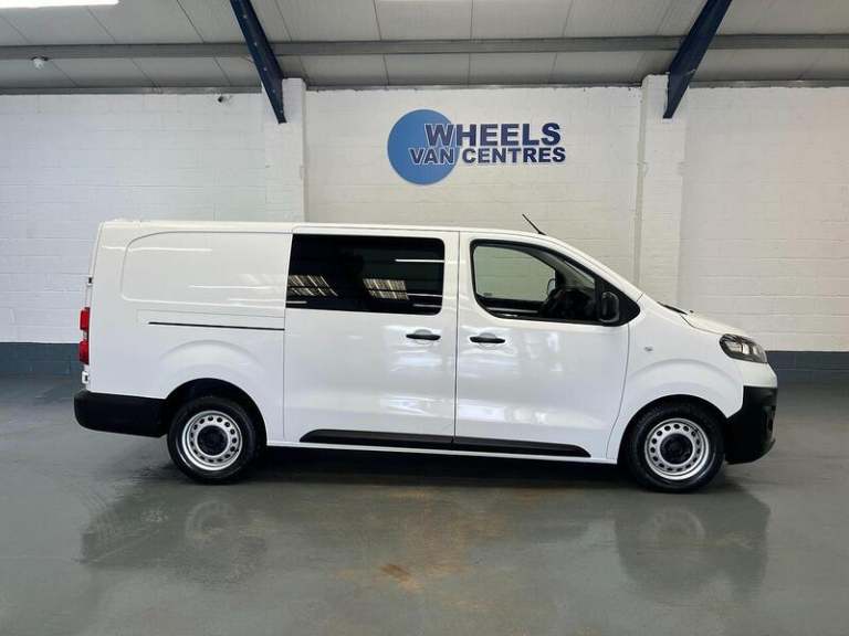 2022 Fiat Scudo 2.0 MultiJet 145 Tecnico Crew Van PANEL VAN DIESEL Manual