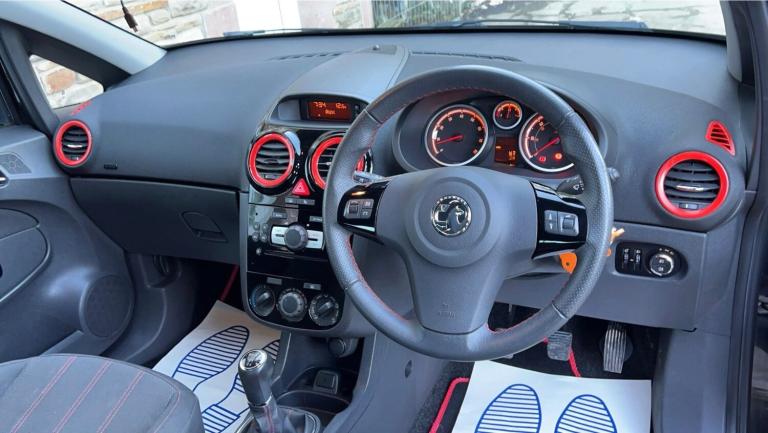 2014 Vauxhall Corsa 1.4 SXi 3dr HATCHBACK Petrol Manual