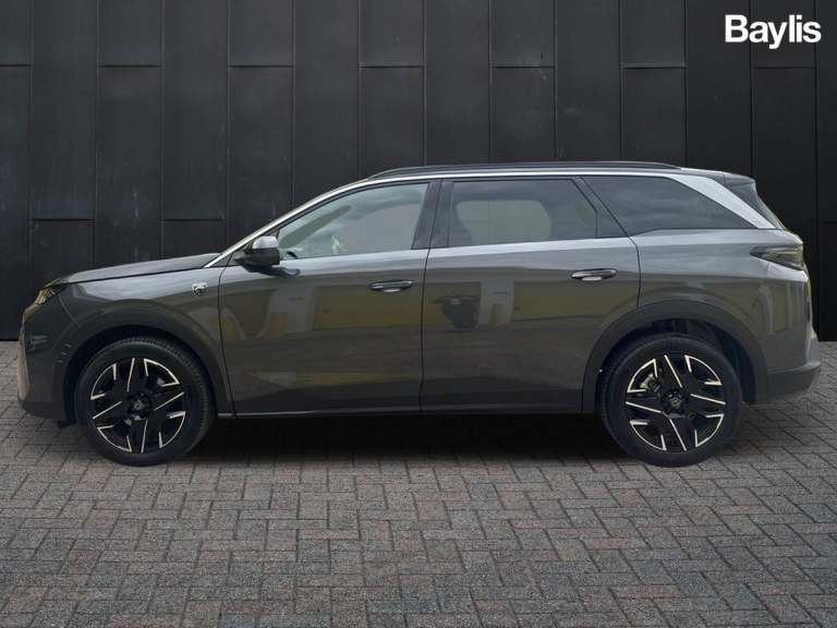 2025 Peugeot 5008 1.2 Hybrid 136 GT 5dr e-DSC6 HATCHBACK PETROL Automatic