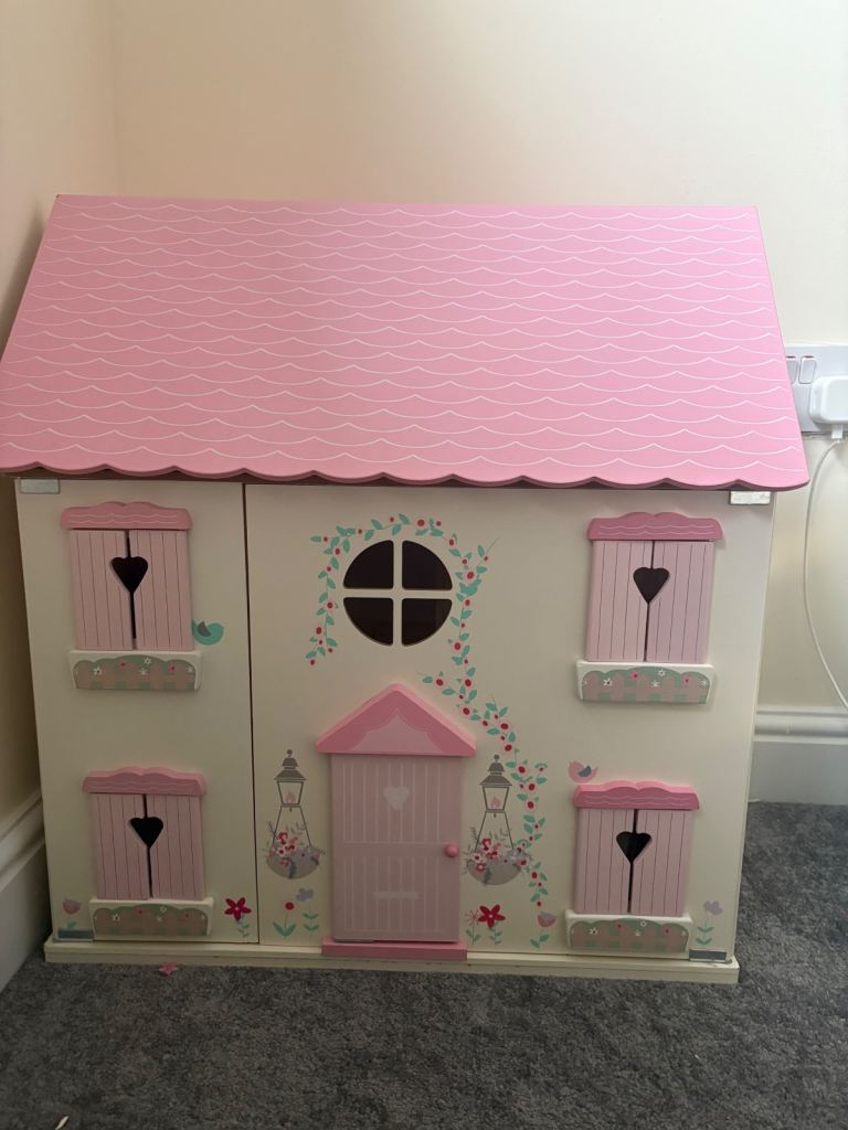 Doll house
