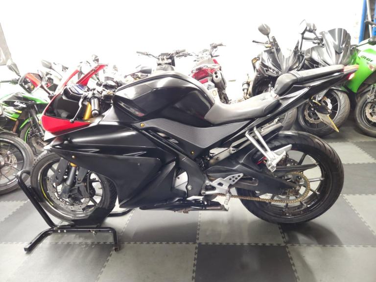 Yamaha YZF-R 125 2015 ABS 