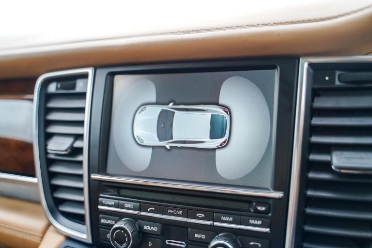 2011 Porsche Panamera 4.8T V8 PDK 4WD Euro 5 (s/s) 5dr HATCHBACK Petrol Automatic