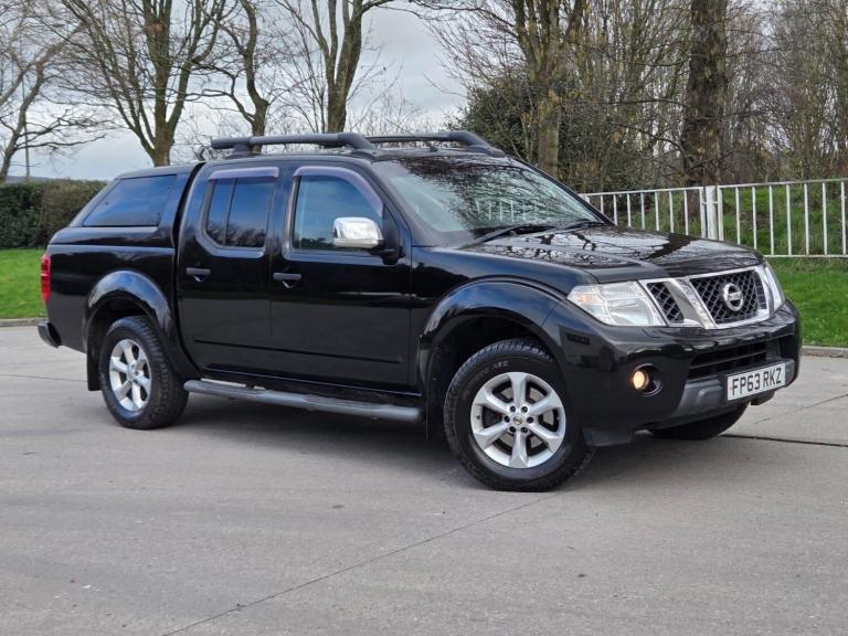 Nissan Navara 2.5 dCi Tekna 4WD Euro 5 4dr Diesel Manual