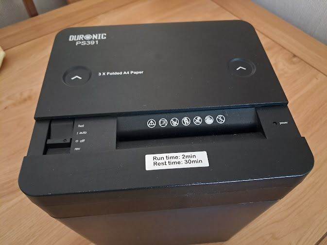 DURONIC PS391 Paper Shredder - Black, Good Condition