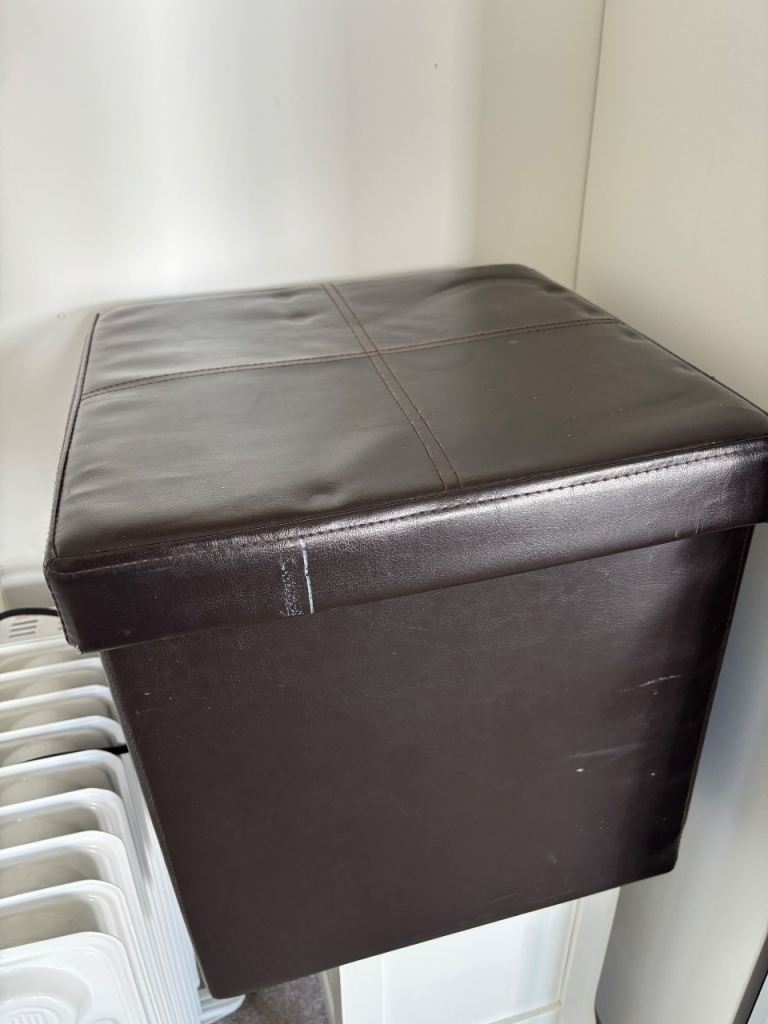 Storage bedside table in pair 