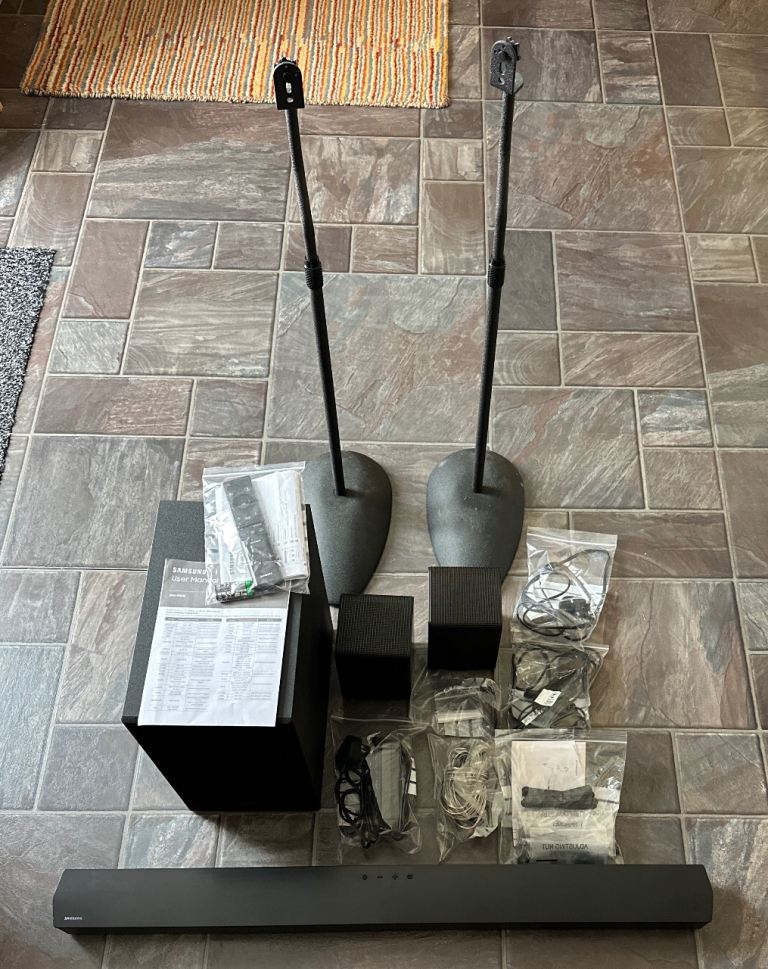 Samsung B650D soundbar with rear surround speakers and stands