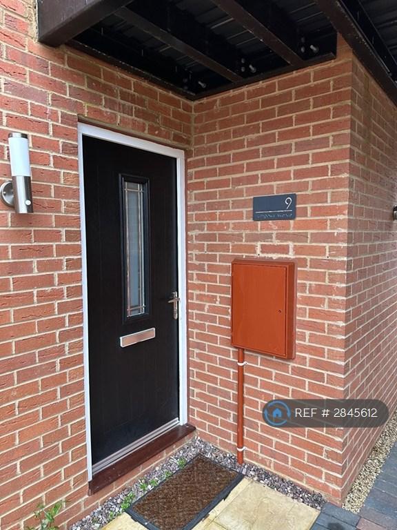 1 bedroom house in Lithgows Avenue, Brooklands, Milton Keynes, MK10 (1 bed) (#2845612)
