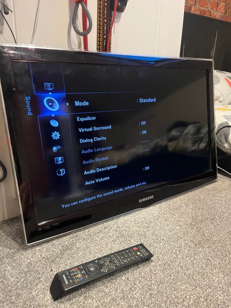 32” Samsung HD TV - Fully Working - With Remote