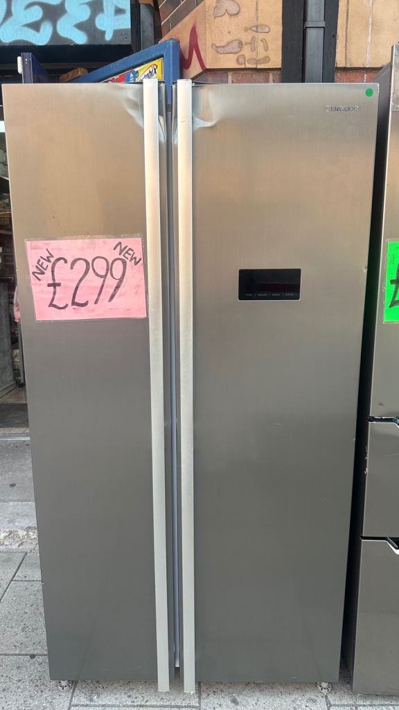 NEW/GRADED GREY KENWOOD AMERICA STYLE FRIDGE FREEZER 