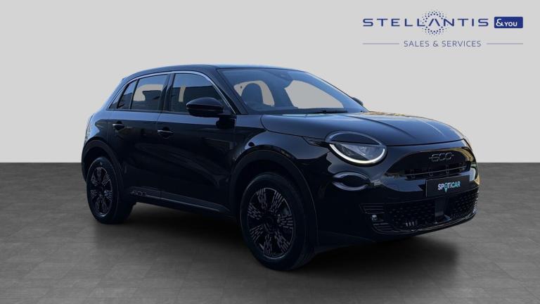 2025 Fiat 600 1.2 MHEV SUV 5dr Petrol Hybrid e-DCT Euro 6 (s/s) (100 ps) SUV Hybrid Automatic