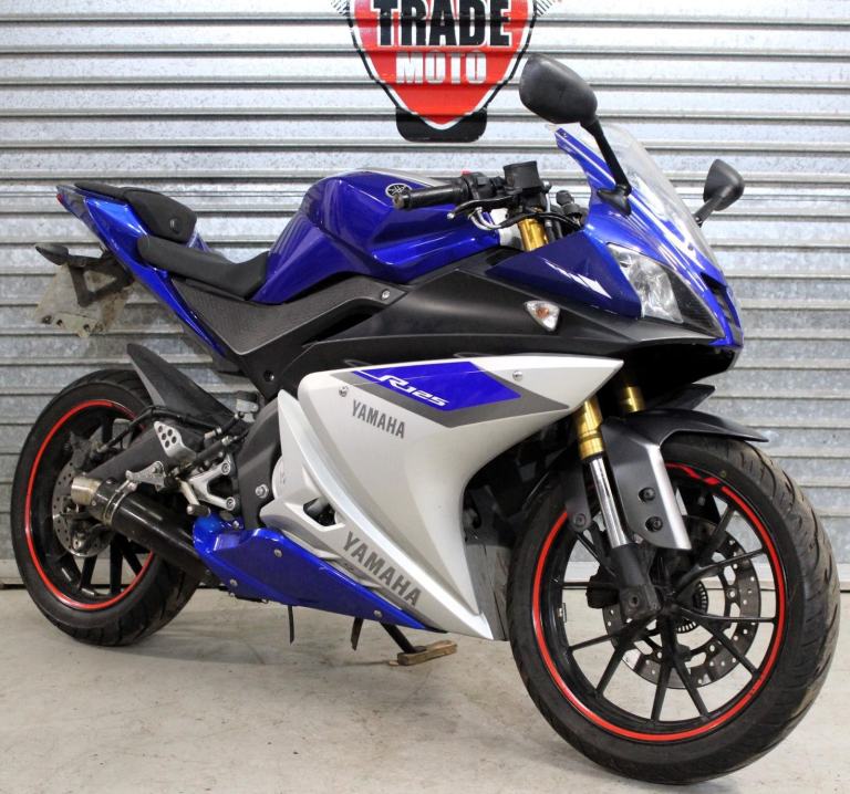 2015 65 YAMAHA YZF-R125 R 125 TRADE SALE GEN2 BLUE LEARNER LEGAL 26K NEW MOT