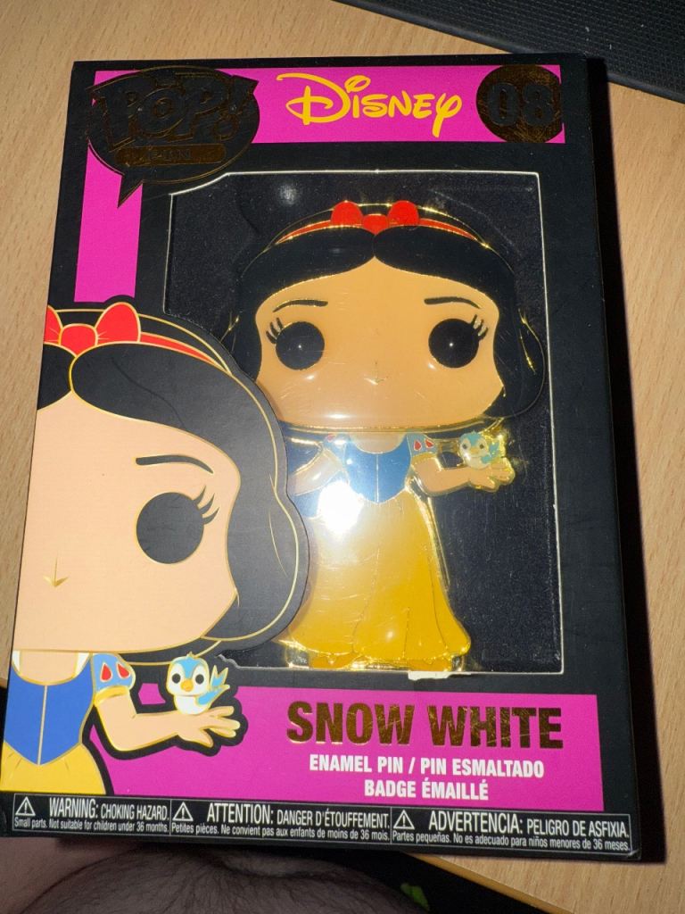 Funko Pop! Disney Snow White Enamel Pin - New
