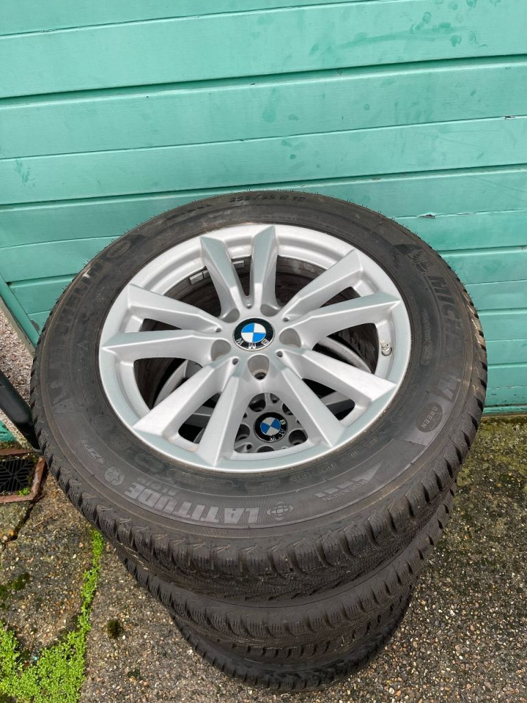 Bmw X5 X6 255/55/R18 Alloy Wheels with Winter tyres