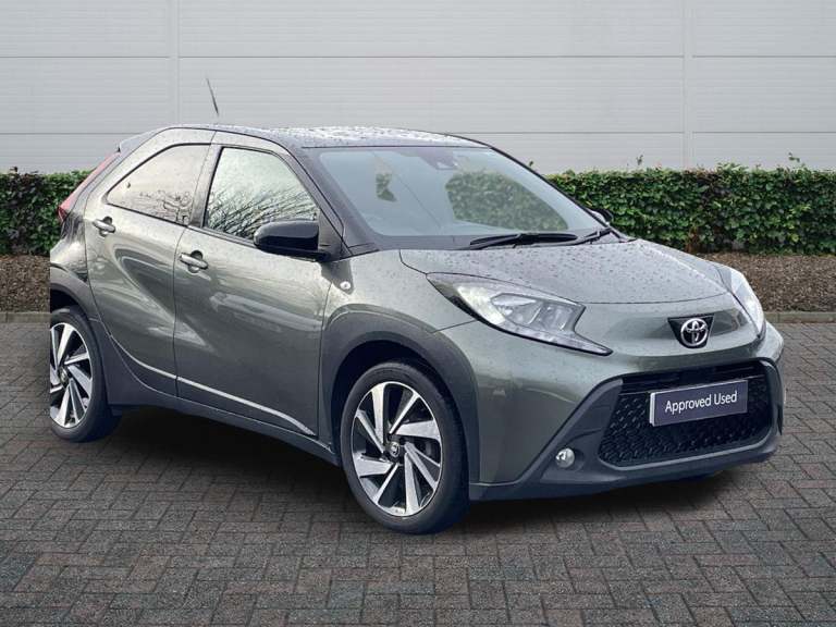 2022 Toyota Aygo X 1.0 VVT-i Edge 5dr Auto HATCHBACK PETROL Automatic