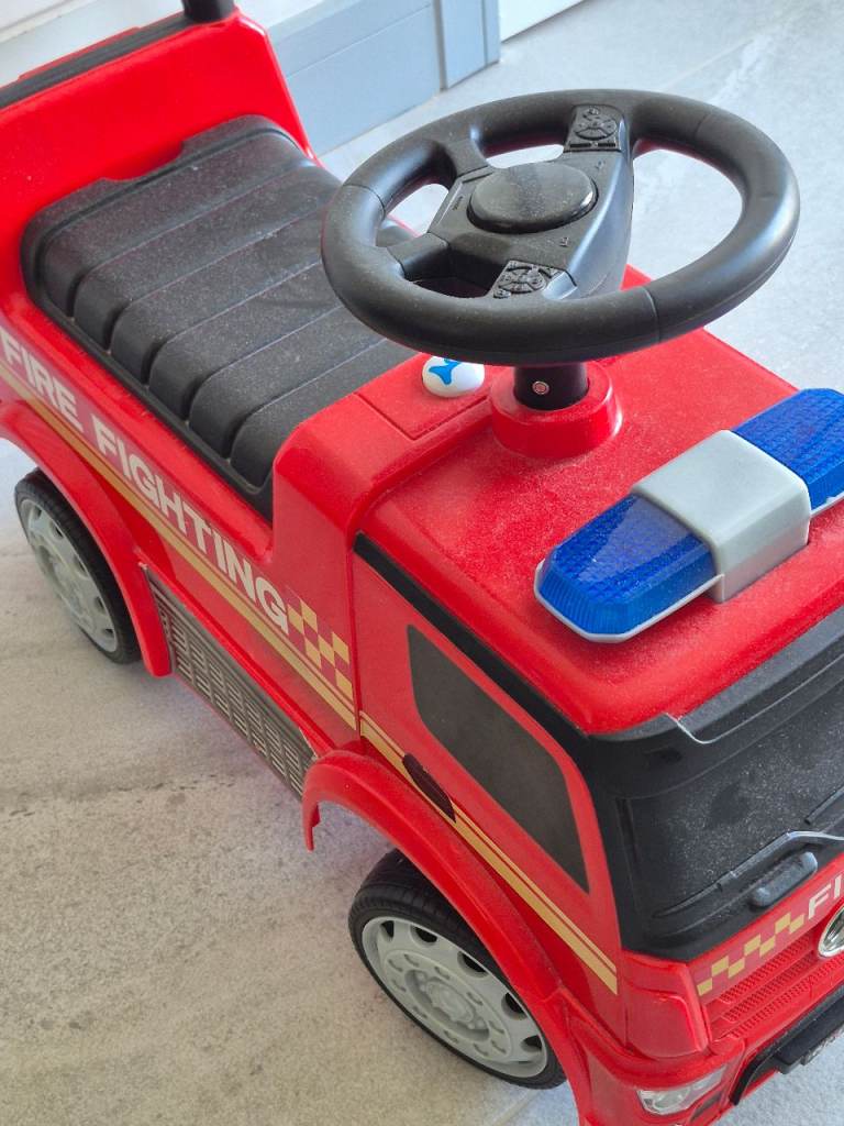 Kids Fire Engine Ride-On Toy with Steering Wheel