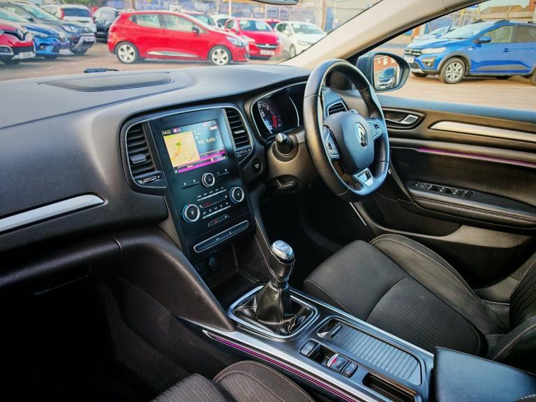 2019 Renault Megane 1.5 Blue dCi 115 Iconic 5dr ESTATE DIESEL Manual