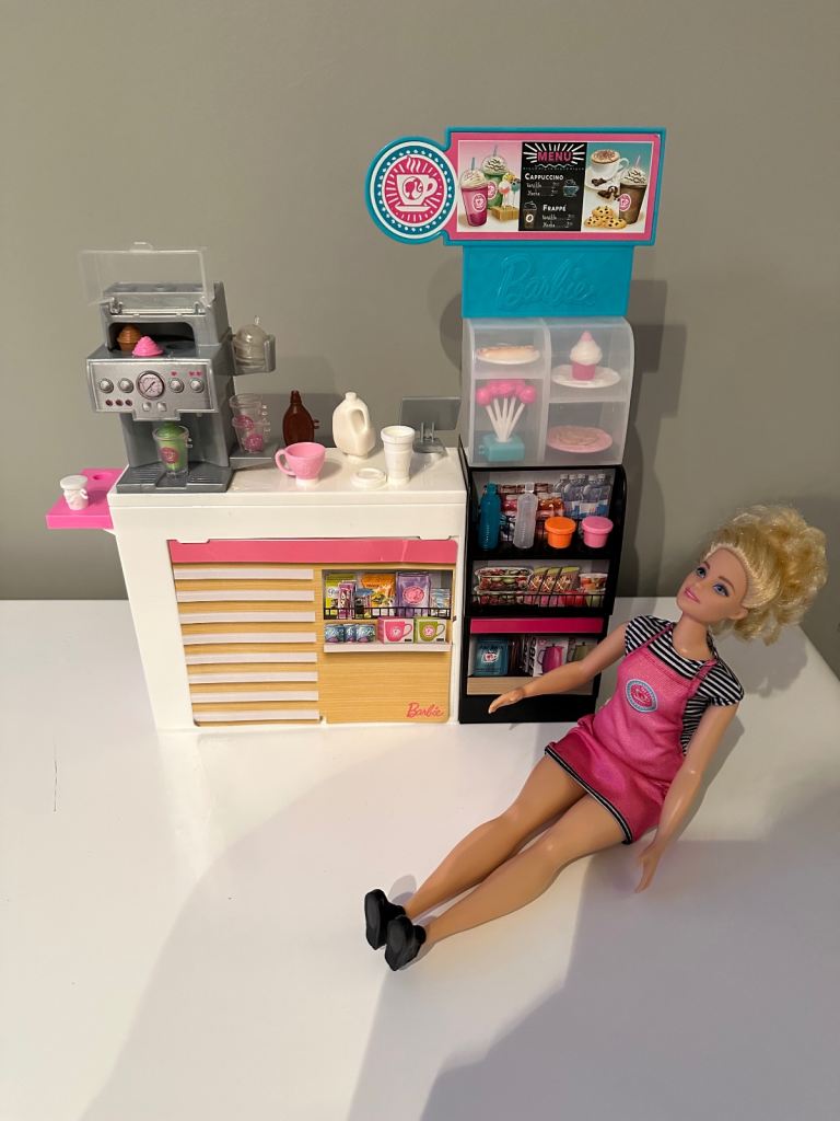 Barbie coffee shop and juice bar 