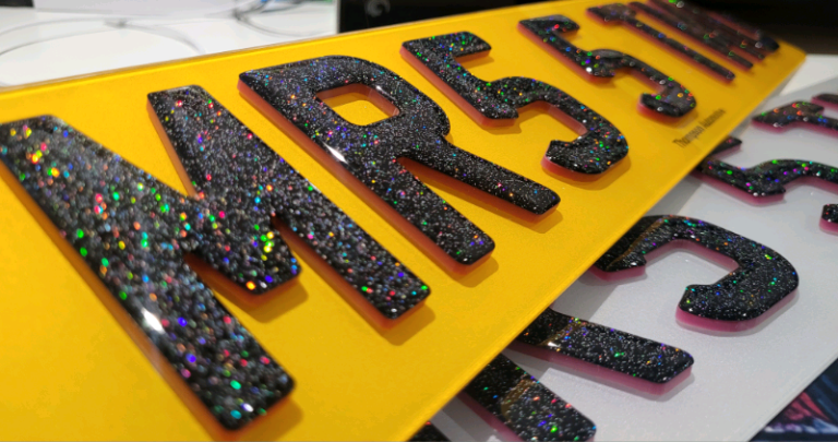 3mm Pink 4D with Glitter Gel Car Number Plates