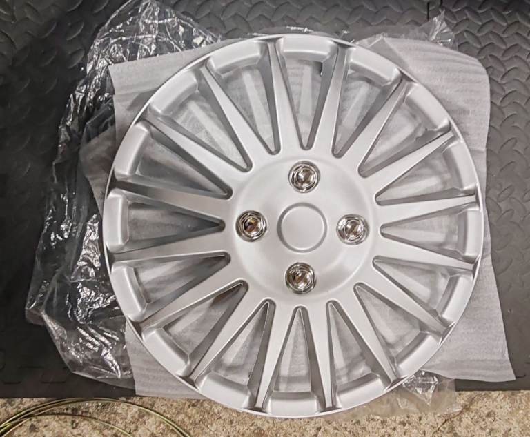 Set of 4 15" wheel trims for sale 