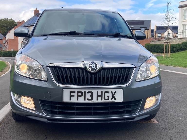 2013 Skoda Fabia Elegance 1.2 TSI 105 DSG Automatic Grey 5dr Hatchback