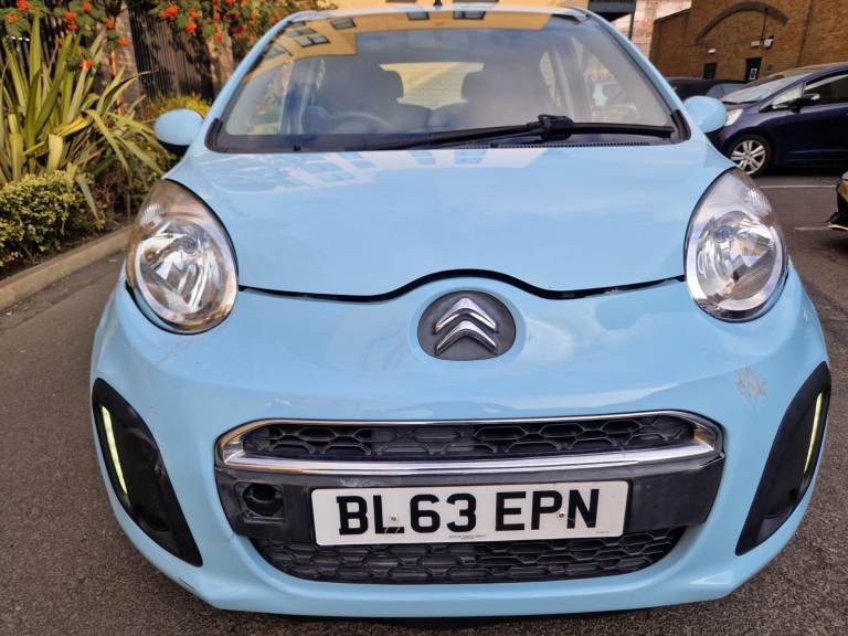 Citroën C1 Platinum 1.0 Petrol | £20 Tax | Long MOT 2014 - low miles drives good 75k miles