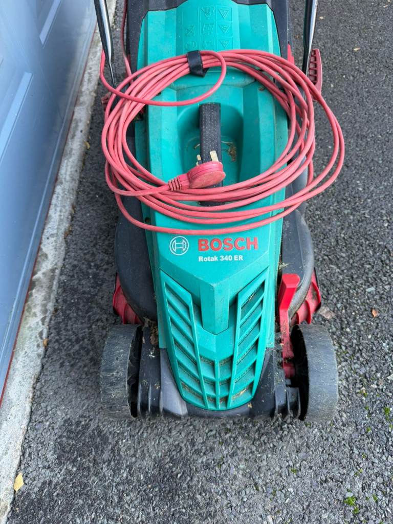 Bosch Rotak 34ER 34cm Lawnmower