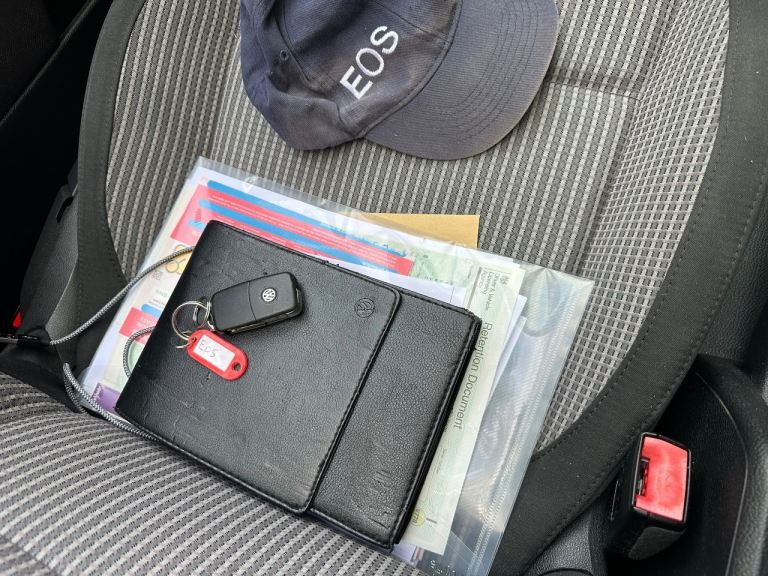 Volkswagen, EOS, Convertible, 2010, Manual, 1984 (cc), 2 doors