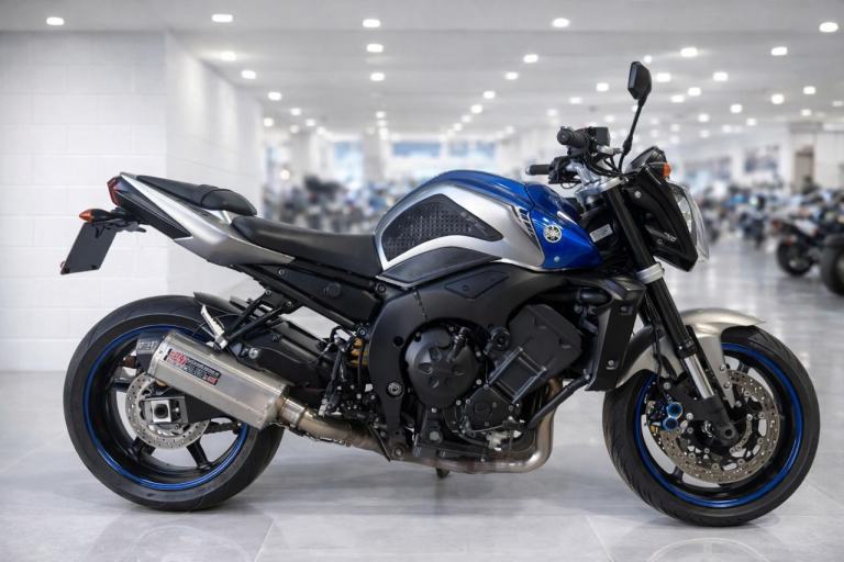 2010 - YAMAHA FZ1 N - FULL SERVICE HISTORY - VERY CLEAN USED MOTORCYCLE 