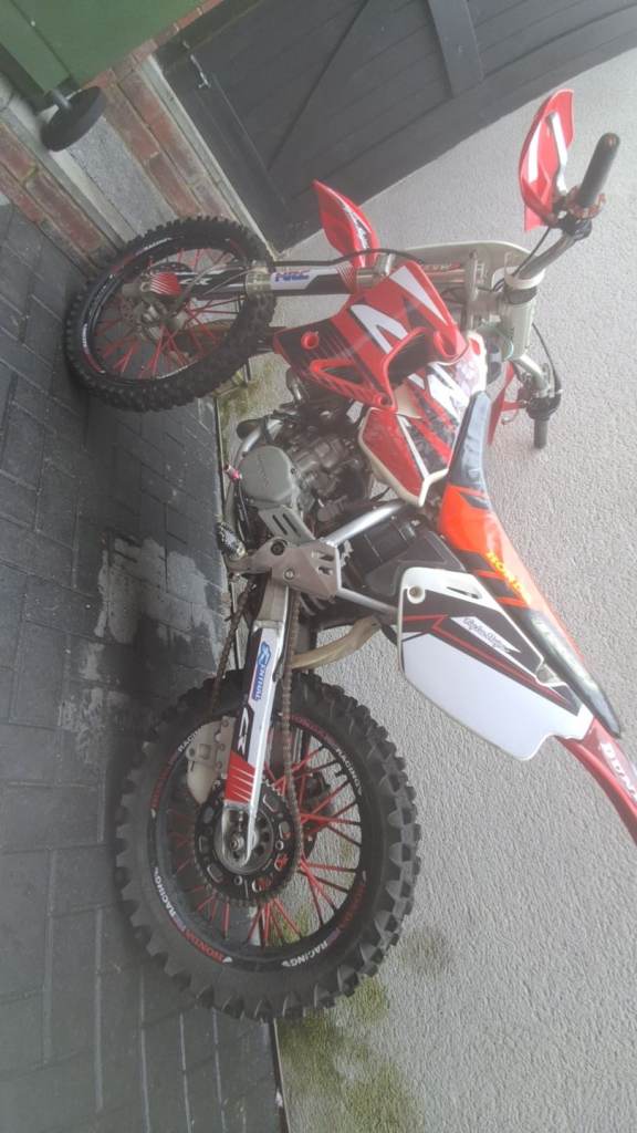 2007 honda cr85 dirtbike