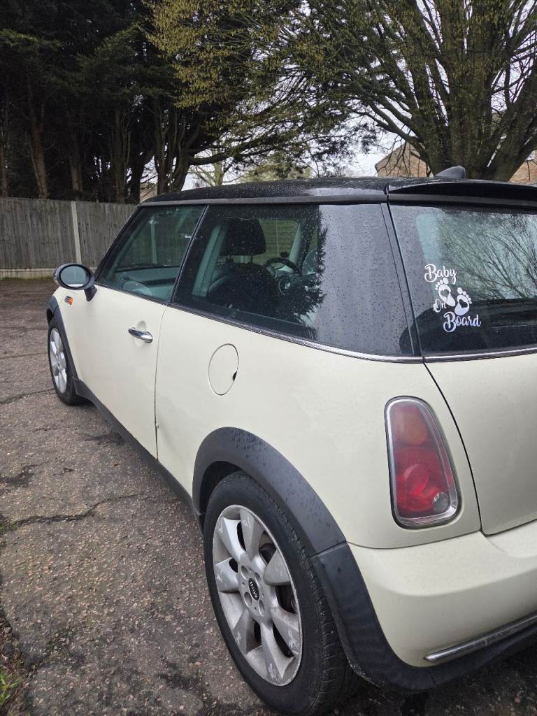 Mini, HATCHBACK, Hatchback, 2004, Manual, 1598 (cc), 3 doors