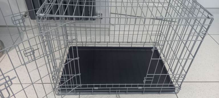 Dog crate 