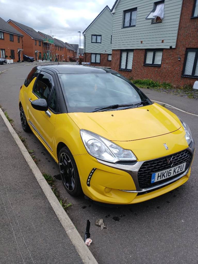 DS, DS 3, Hatchback, 2016, Manual, 1199 (cc), 3 doors