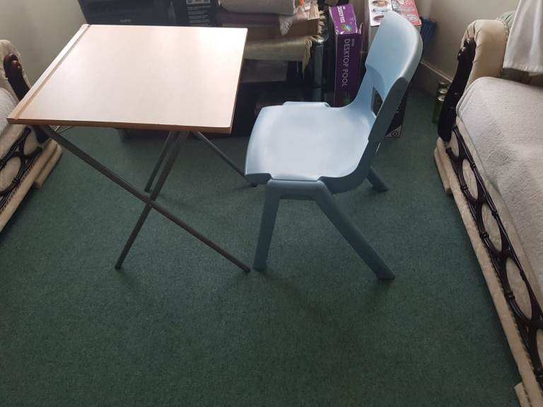 Study desk - folding £15