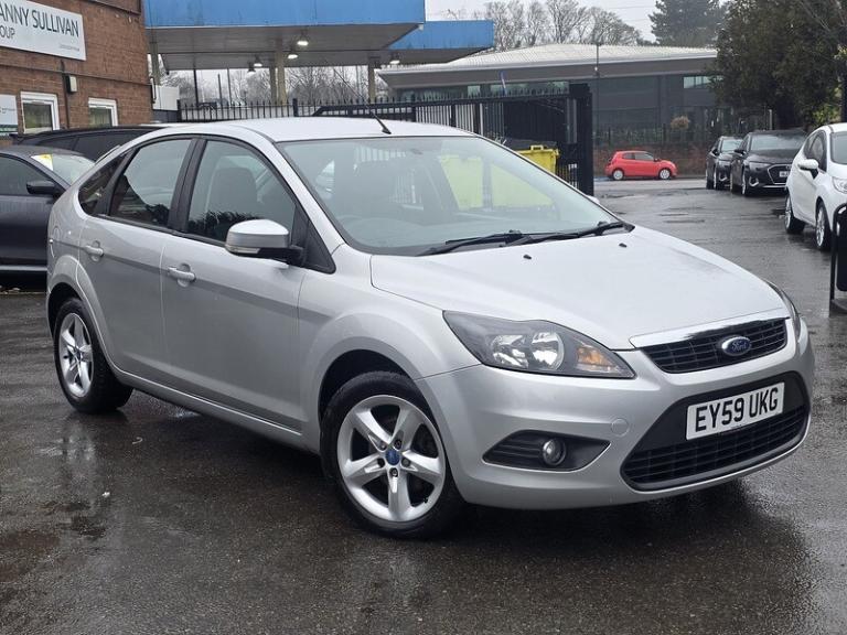 2010 Ford Focus 1.6 Zetec Hatchback 5dr Petrol Manual (161 g/km, 99 bhp) Hatchback Petrol Manual
