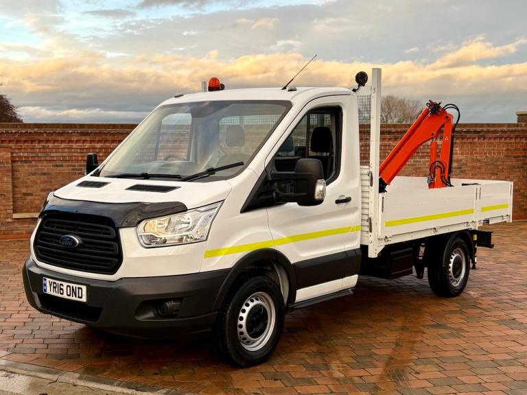 2016 Ford Transit 2.2 TDCi 125ps Pick Up Truck / Dropside ***4 Metre Reach Crane***  CHASSIS CAB ...