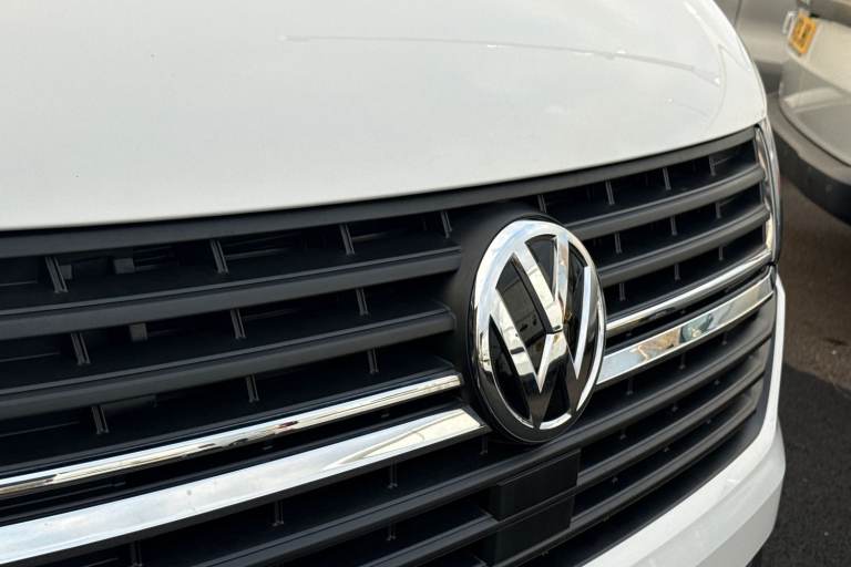 2024 Volkswagen Transporter 2.0 TDI 150 Highline Kombi Van DSG WINDOW VAN DIESEL Automatic