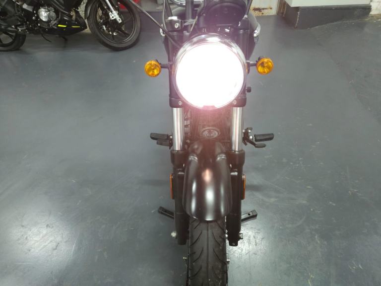 Royal Enfield Meteor 350 2023 Low mileage 
