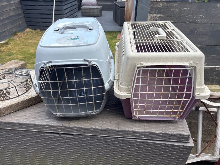 Pet carrier