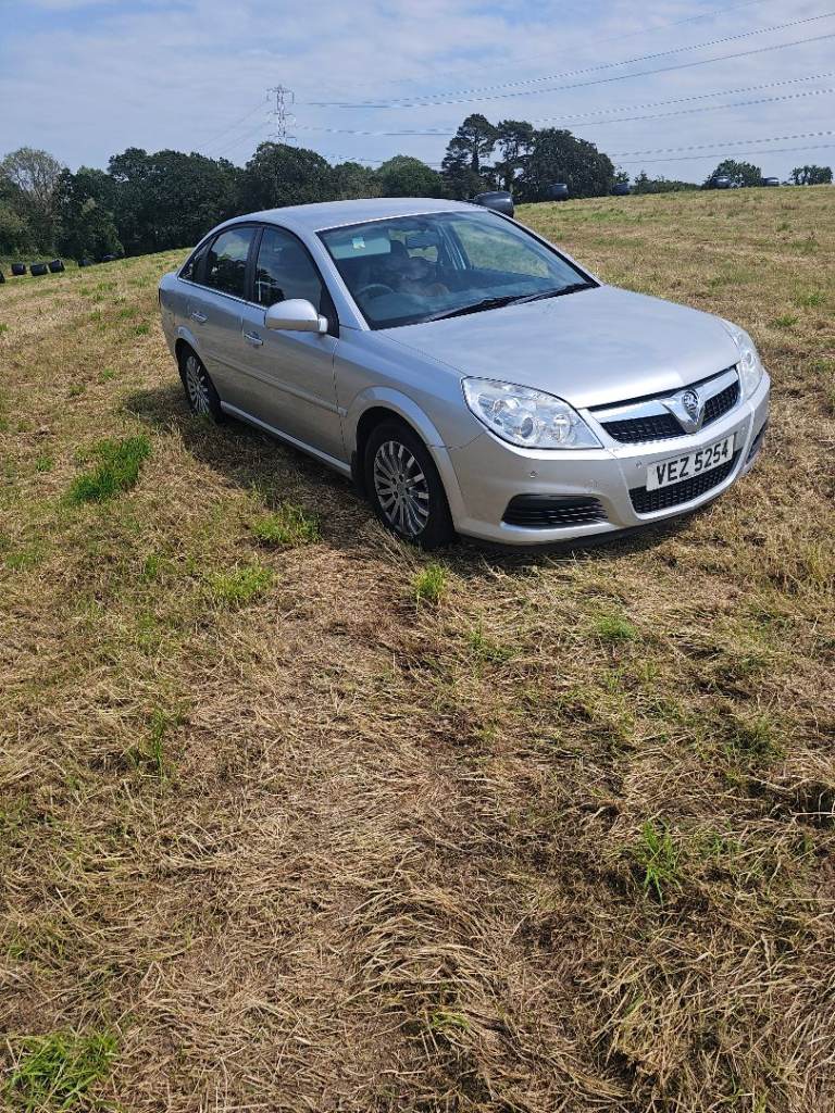 Vauxhall, VECTRA, Hatchback, 2008, Manual, 1796 (cc), 5 doors