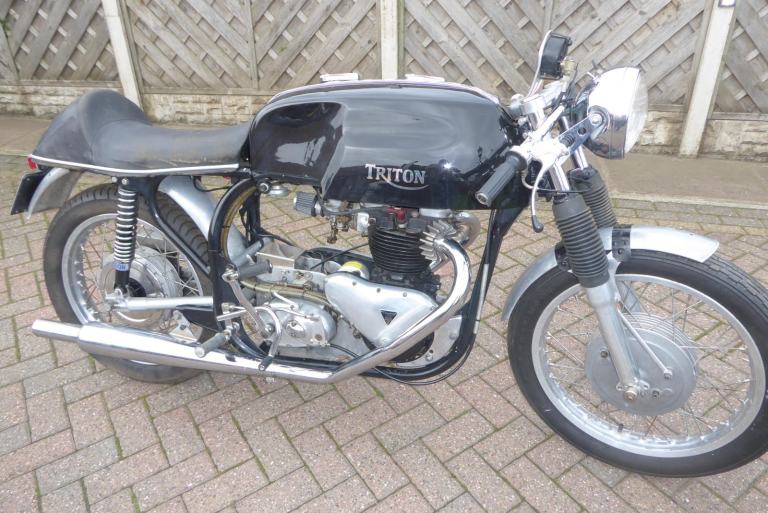 TRITON T110 650cc SLIM LINE FRAME  GOT V5 NEEDS RECOMMISIONING